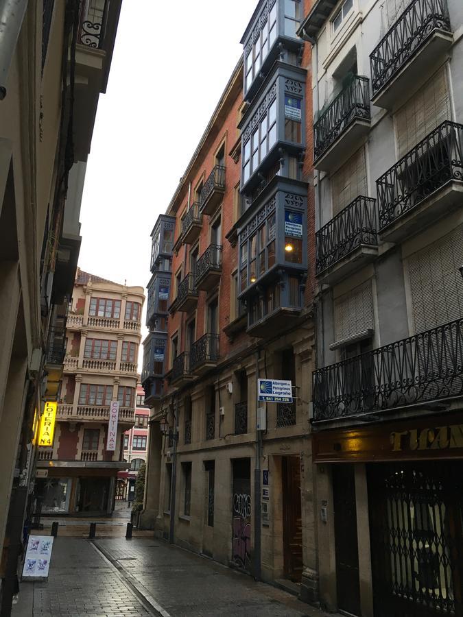 Pension La Bilbaina - Albergue Logroño Esterno foto